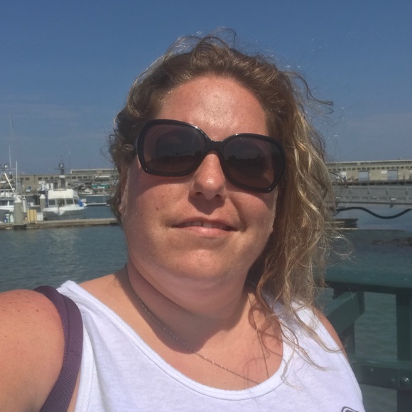 Meet your Posher, Chelsey - Picture 1 of 1